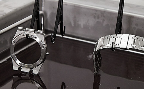 天津萬國維修中心手表偷停