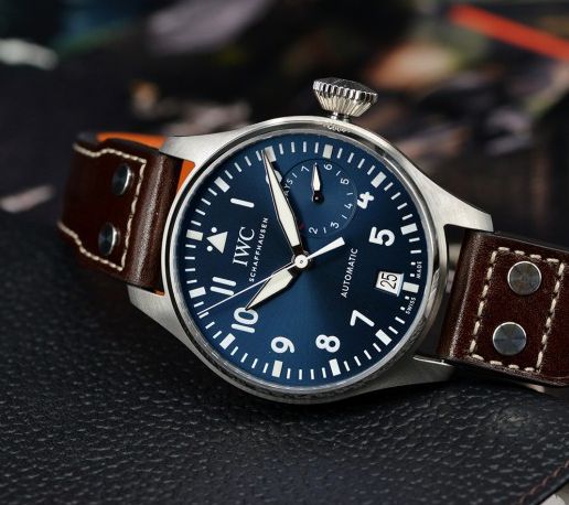 <b>萬國手表進水蒸汽怎么辦</b>