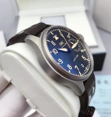 萬國手表表帶維護(hù)保養(yǎng)方法(圖) 萬國手表表帶維護(hù)保養(yǎng)方法(圖)