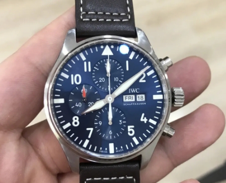 萬國機(jī)械表如何養(yǎng)護(hù)？（圖）